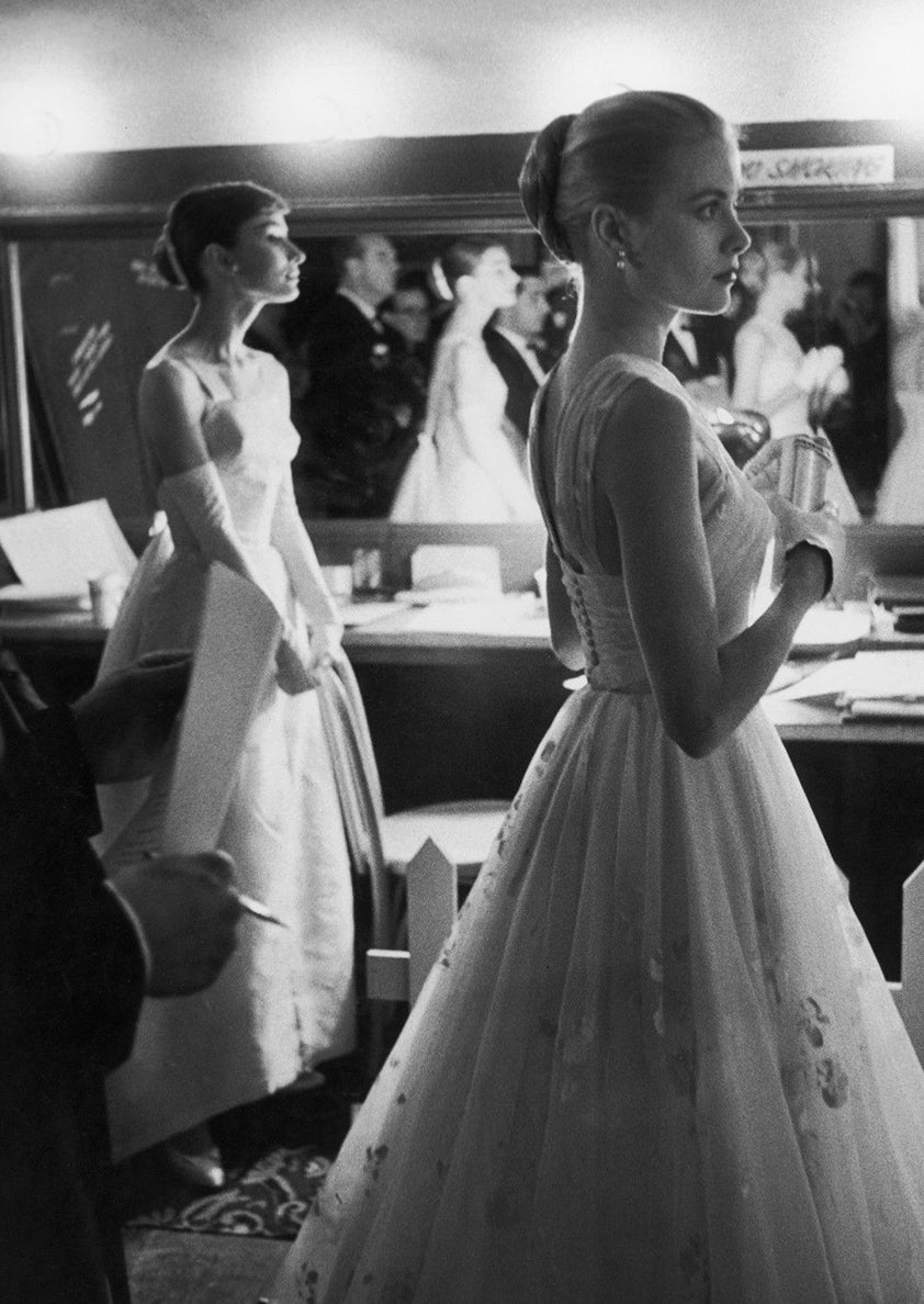 Audrey Hepburn and Grace Kelly Backstage at the Oscars 1956