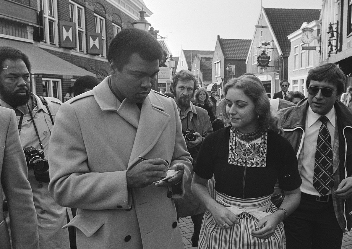 Muhammad Ali Framed Photo Print in Holland 1976
